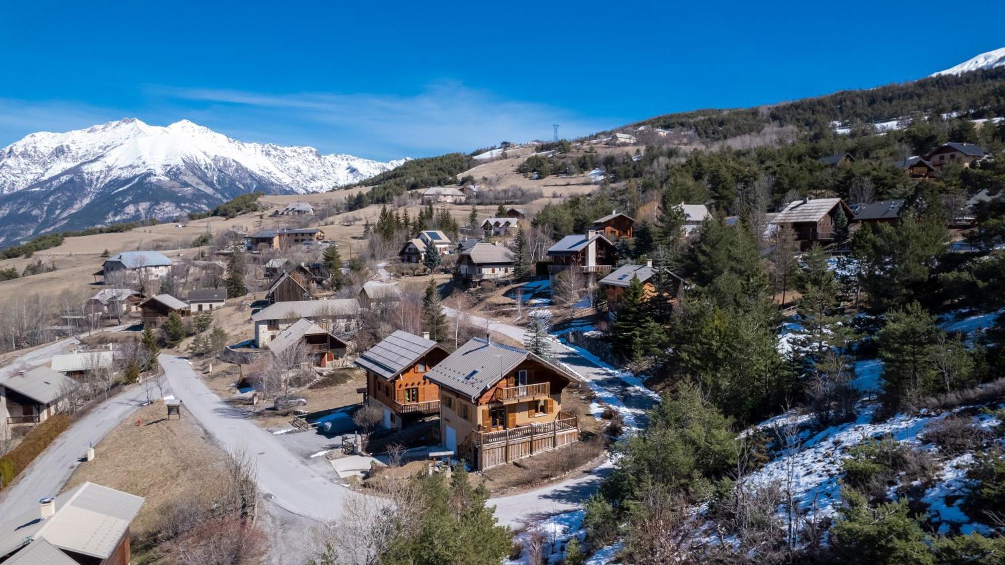 Enchastrayes Parenthese Alpine - Poele A Bois - Calme - Parking 빌라 외부 사진